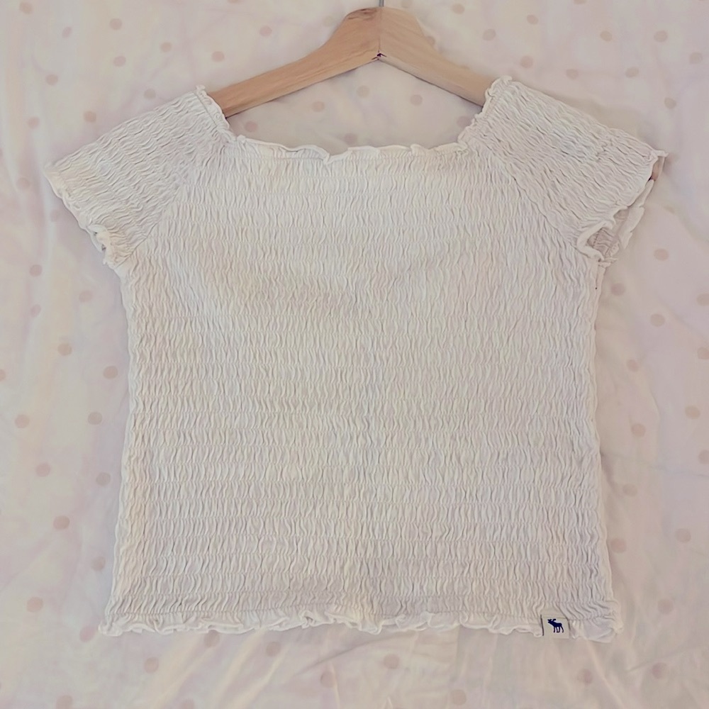 Abercrombie Kids White Smocked Short Sleeve Top size 13/14